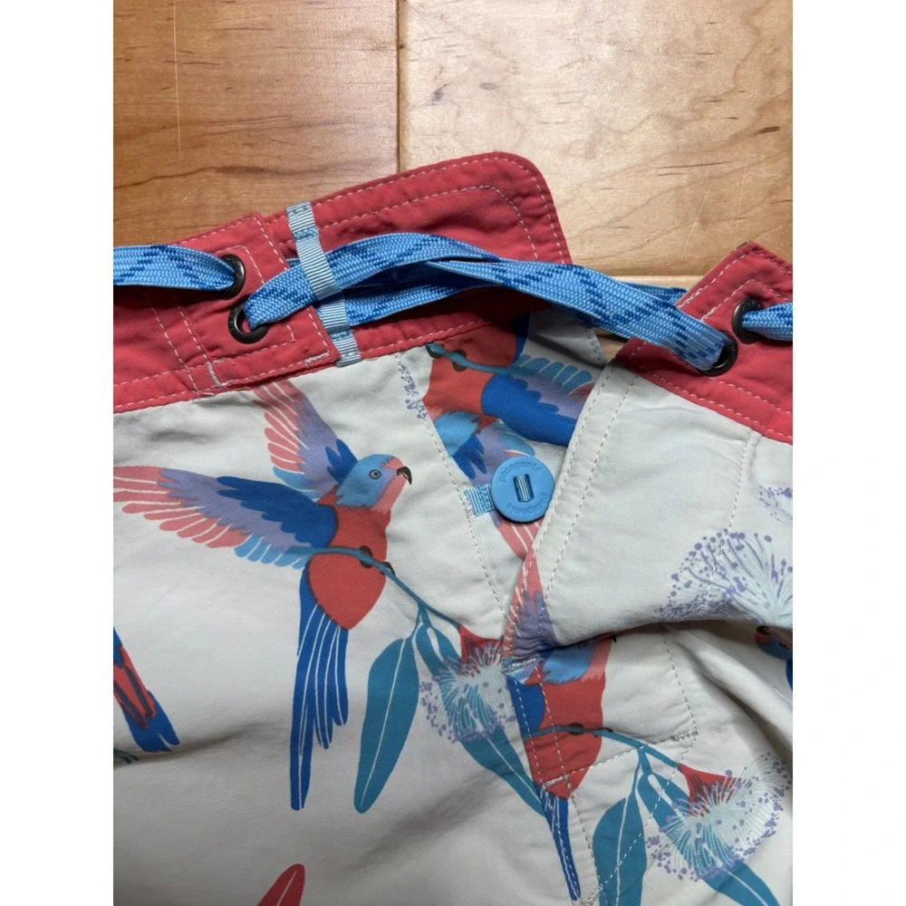 Patagonia Board Shorts Mens 36‎ White Bird Print Recycled Nylon Swim Trunks